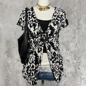 y2k office siren baddie blouse with square ring detail and sparkles